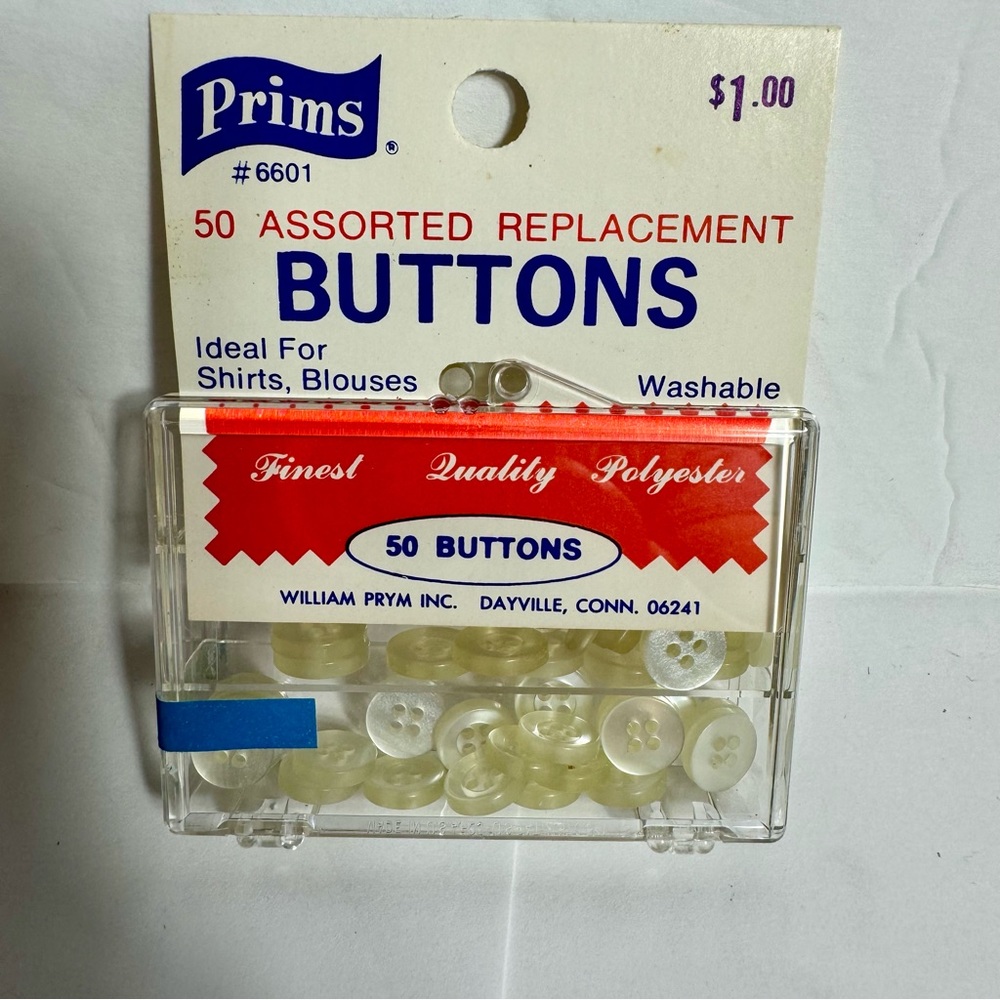 Vintage Prims 50 ASSORTED REPLACEMENT BUTTONS
Ideal For Shirts, Blouses.